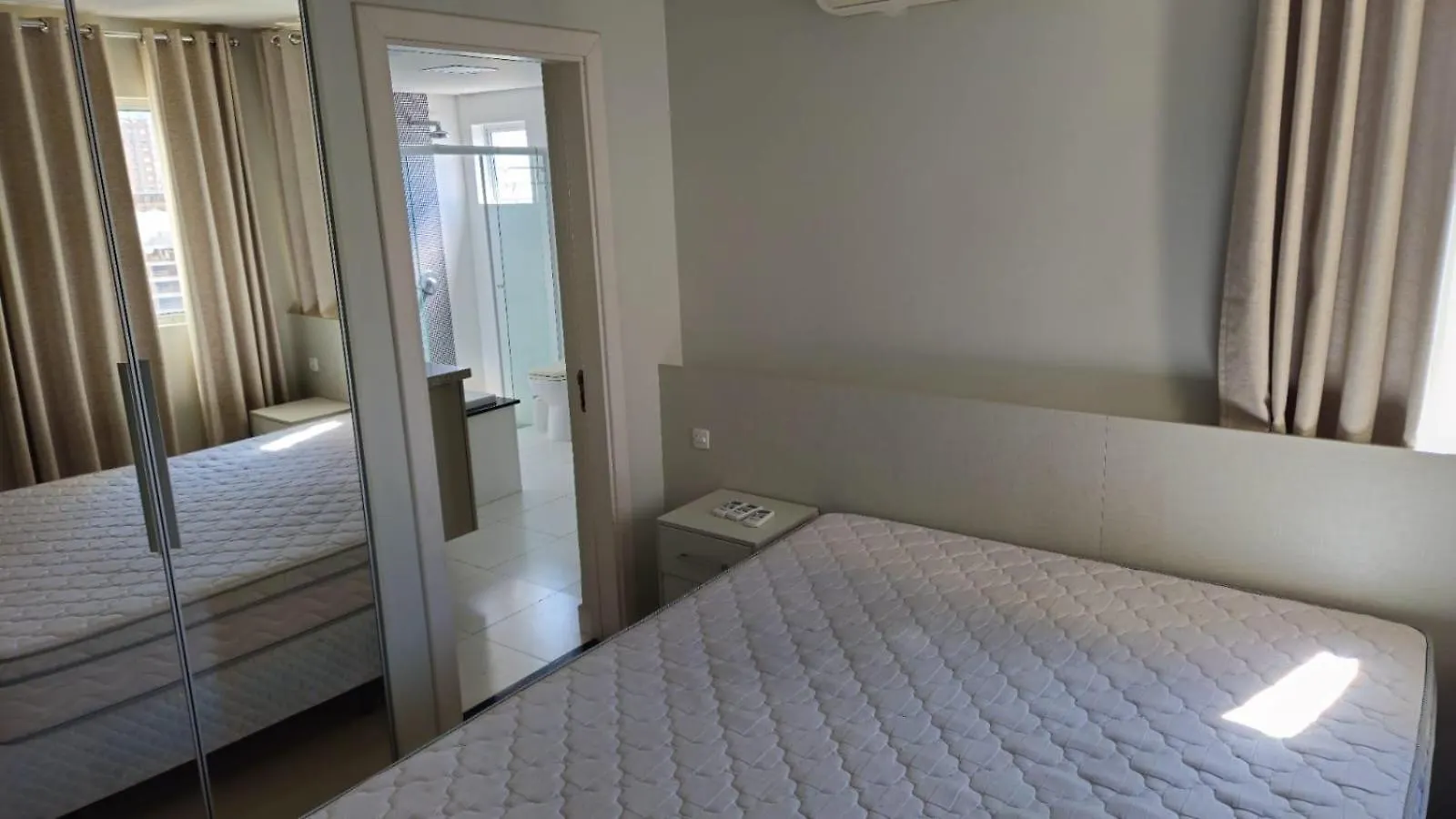 Apartamento Alto Padrao No 16º Andar Com 3 Quartos Top Balneário Camboriú
